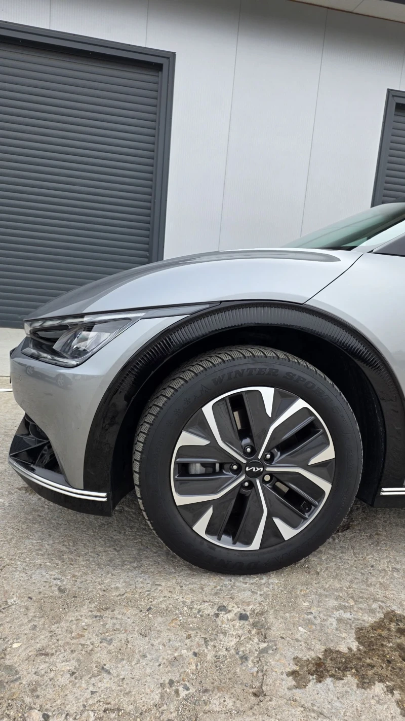 Kia EV6, снимка 3 - Автомобили и джипове - 51791009