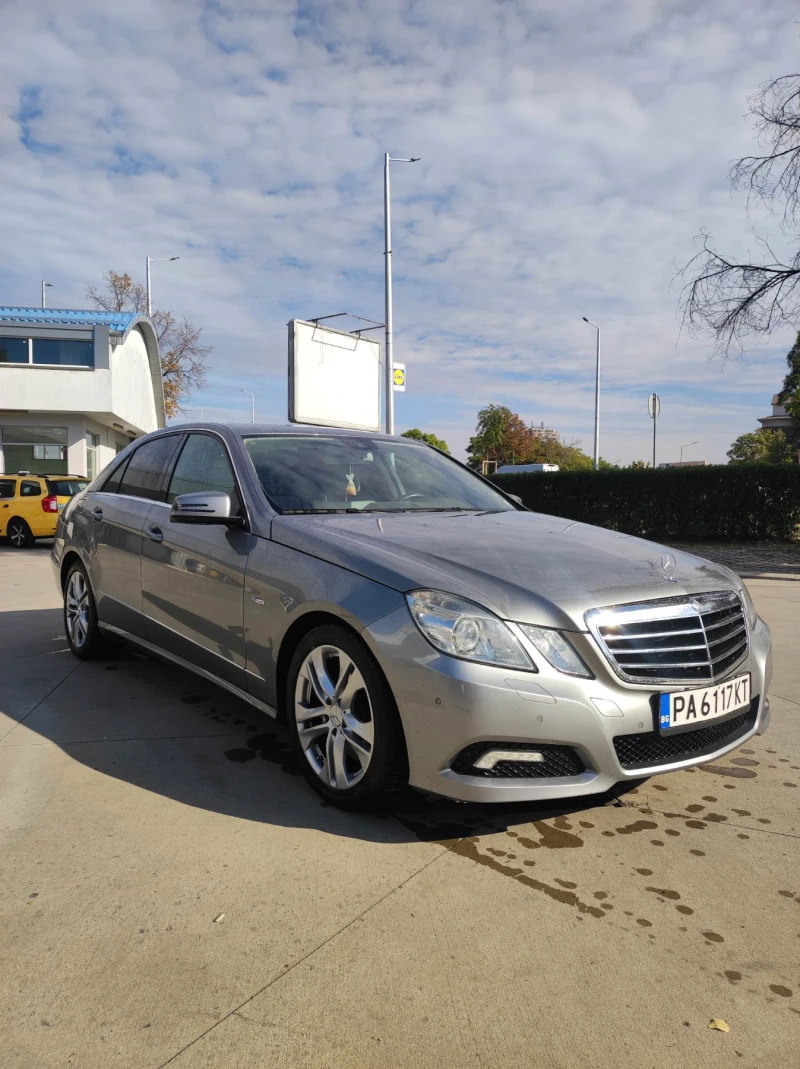 Mercedes-Benz E 350 4 matik , снимка 6 - Автомобили и джипове - 52242116