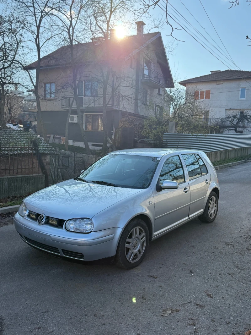 VW Golf, снимка 3 - Автомобили и джипове - 52857408