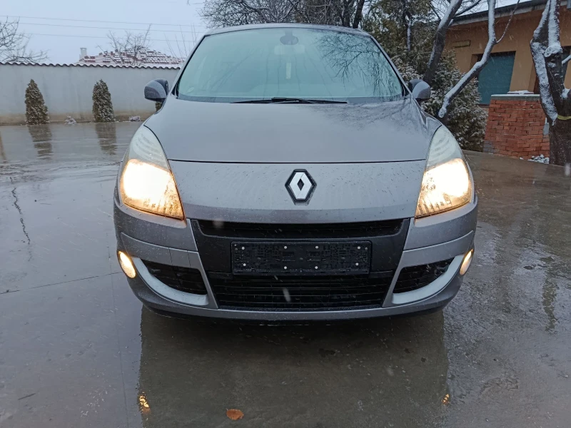 Renault Scenic 1.6dci 130k Навигация Камера Кей лес 2011г , снимка 8 - Автомобили и джипове - 53066504