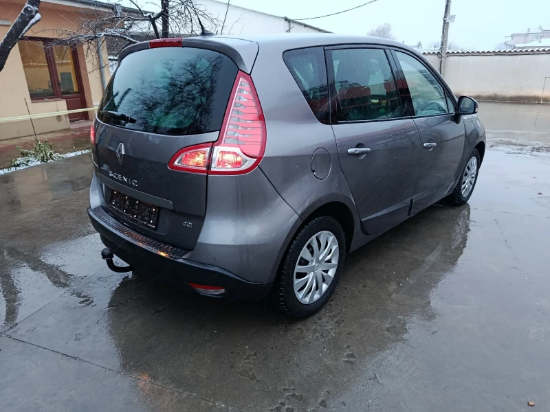 Renault Scenic 1.6dci 130k Навигация Камера Кей лес 2011г , снимка 5 - Автомобили и джипове - 53066504