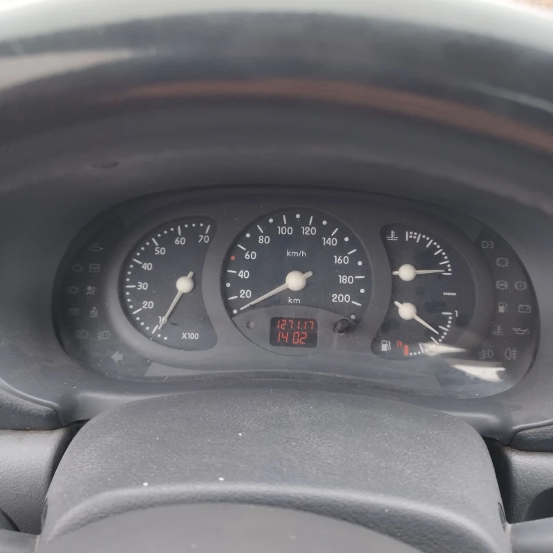 Renault Clio 1200, снимка 4 - Автомобили и джипове - 53220579