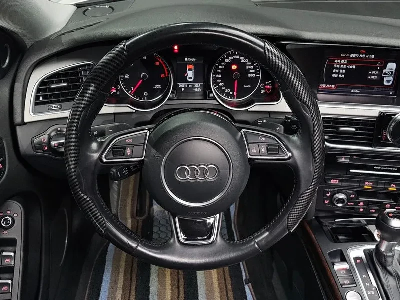Audi A5 2.0 TDI Quattro, снимка 13 - Автомобили и джипове - 54146223