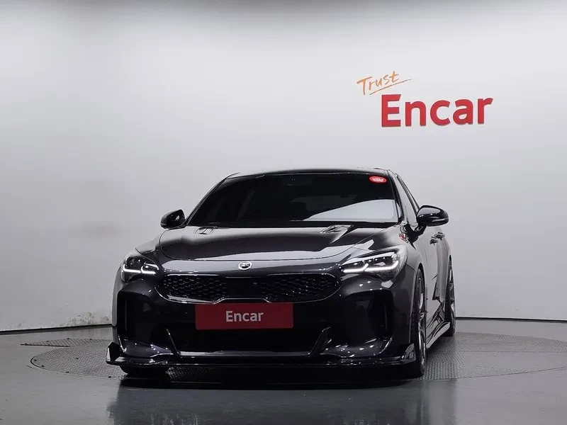 Kia Stinger  3.3 Turbo Awd Gt, снимка 3 - Автомобили и джипове - 56357117