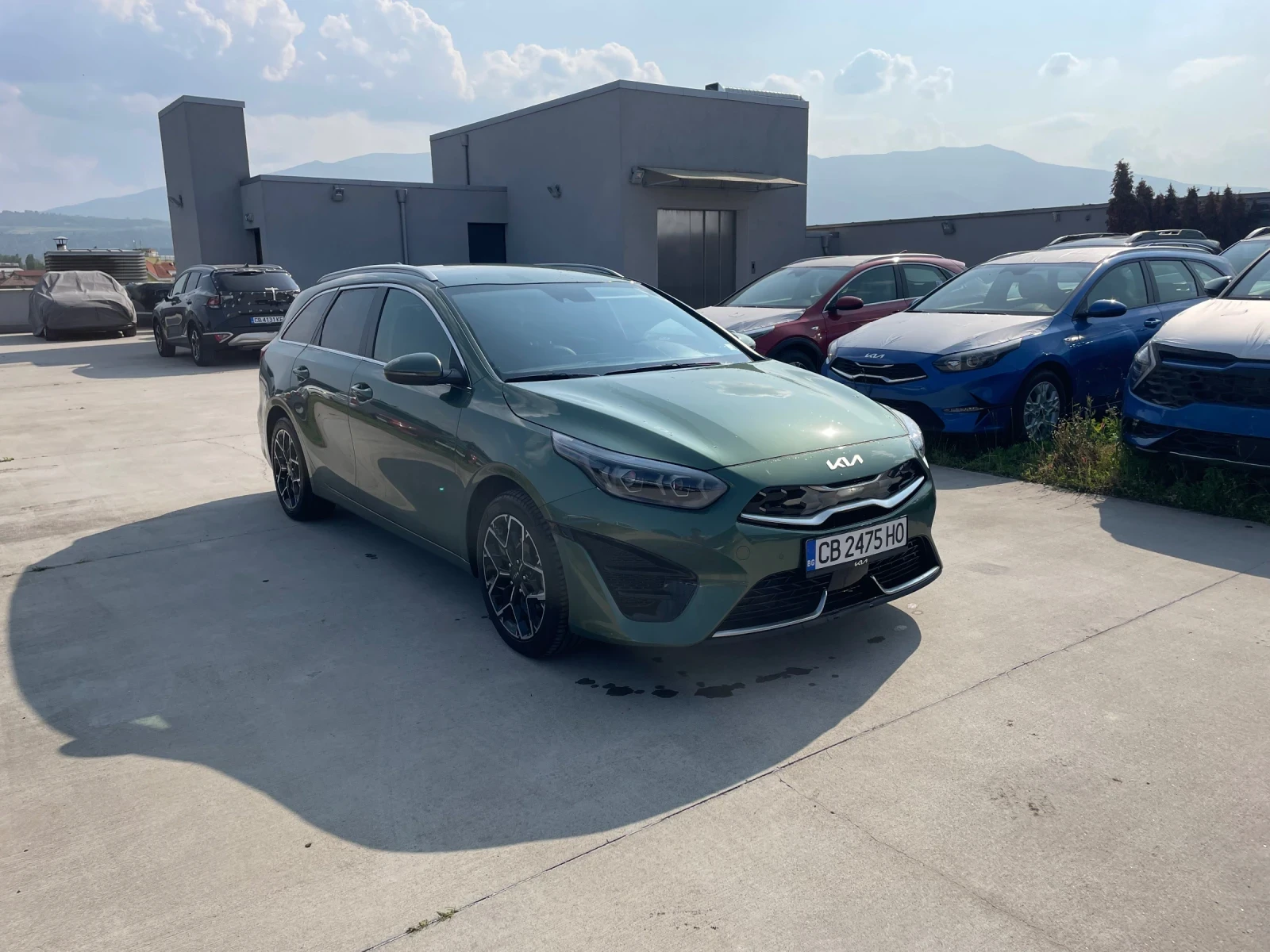 Kia Ceed 1.6 PHEV(Plug-in hybrid), снимка 1