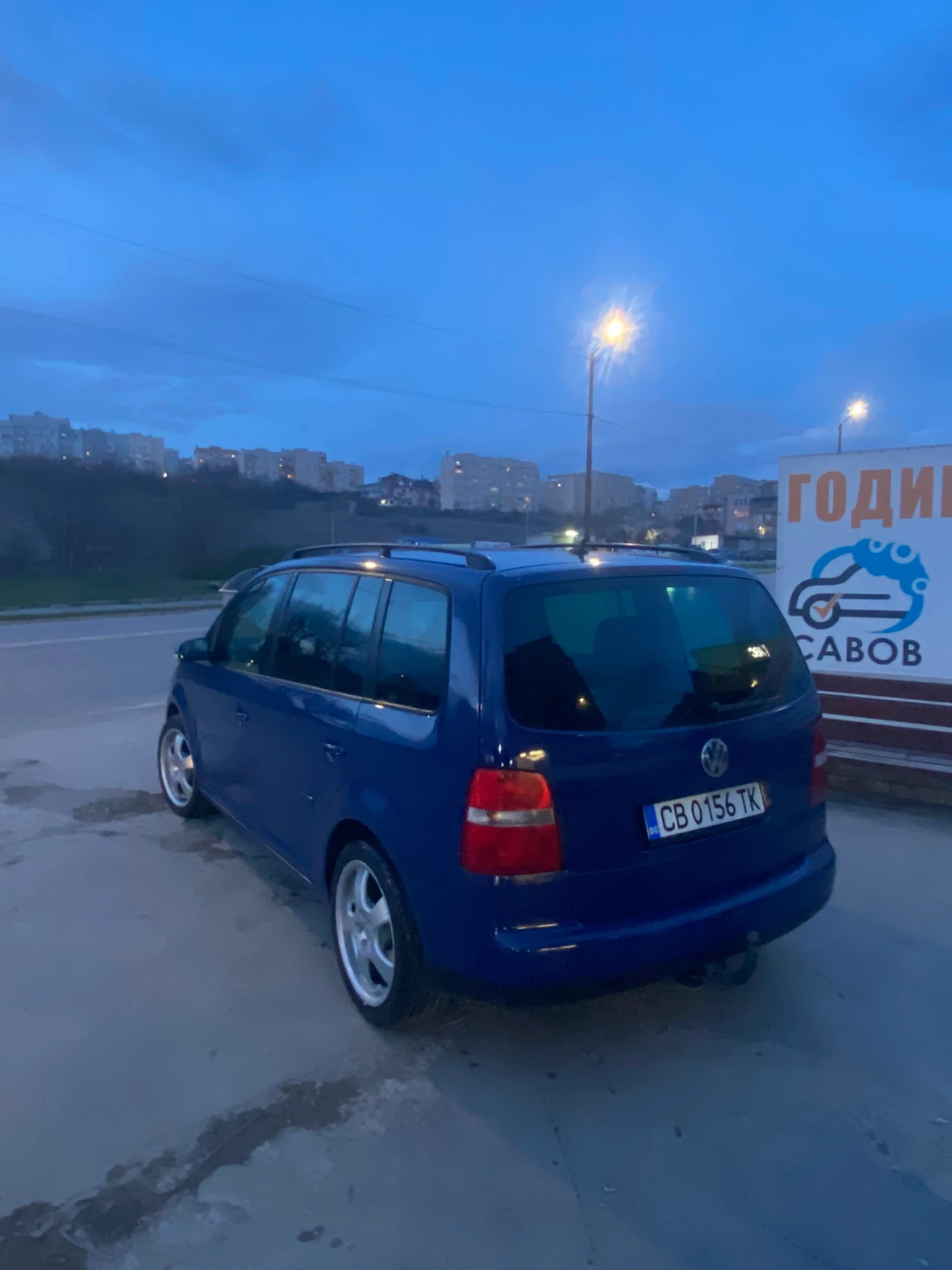 VW Touran 2.0 D 140  - изображение 3