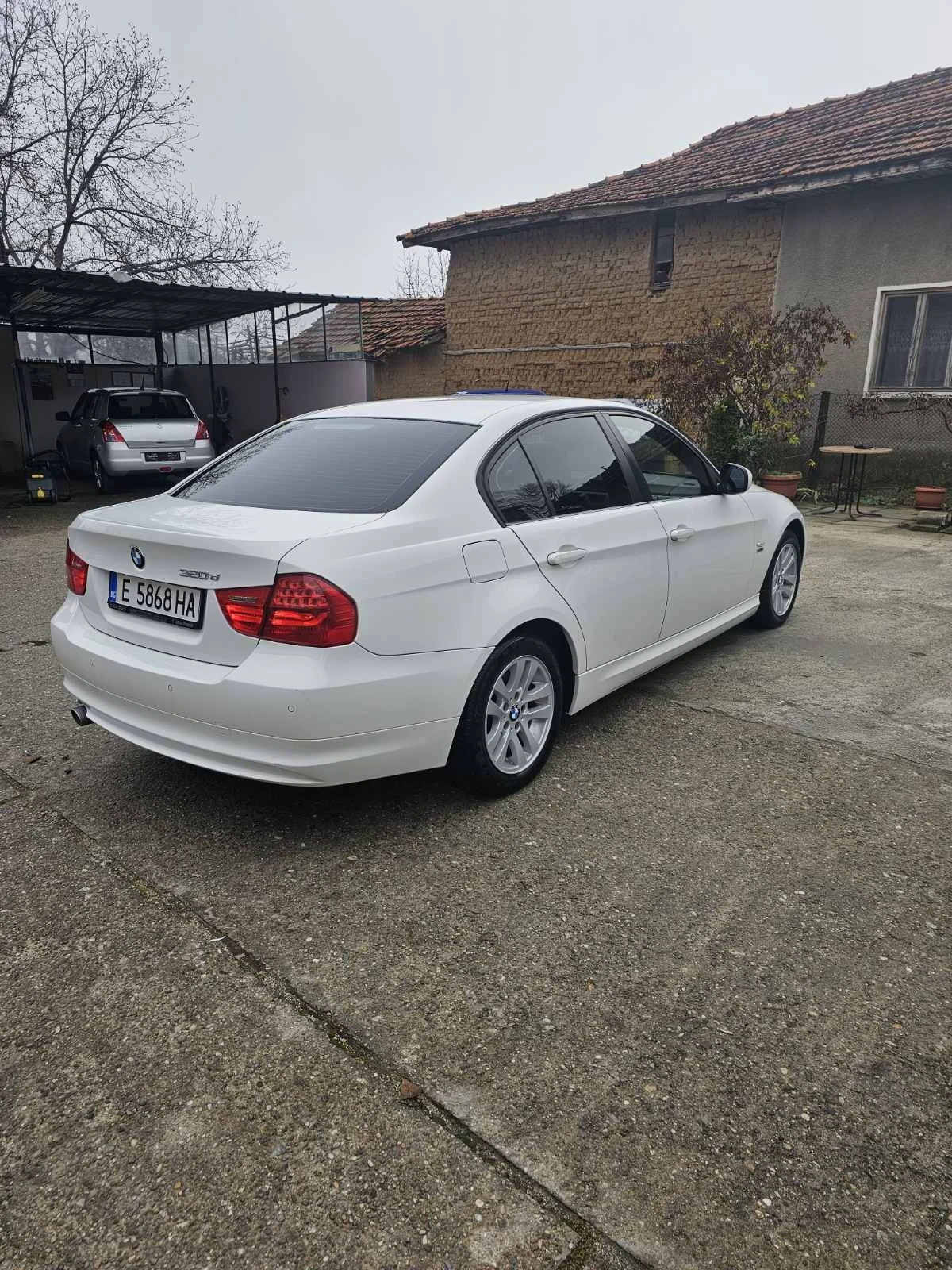 BMW 320 D - изображение 2