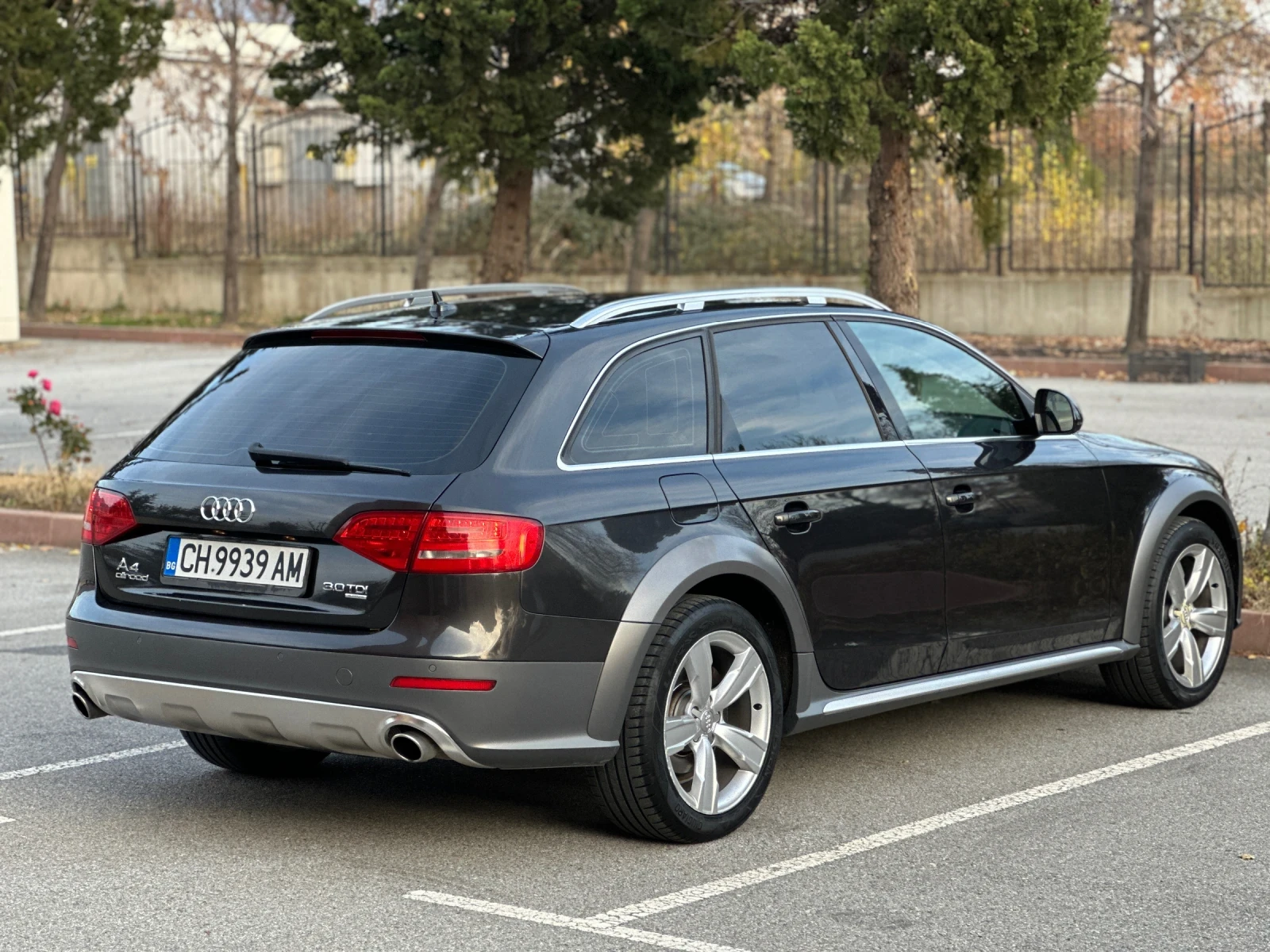 Audi A4 Allroad 3.0 TDI Quattro - изображение 6