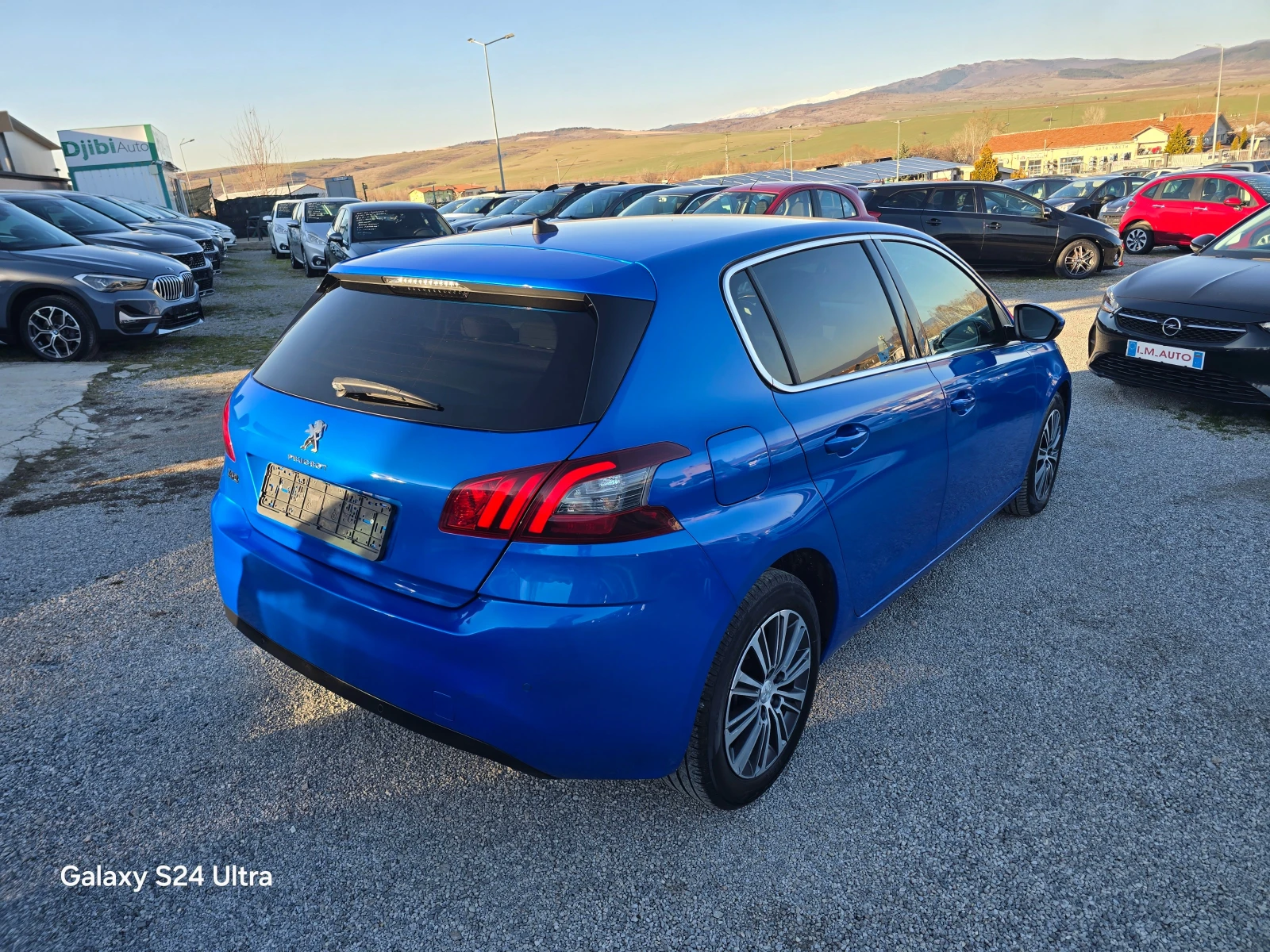Peugeot 308 1.5HDI-131k.c-FACE-NAVI - изображение 5