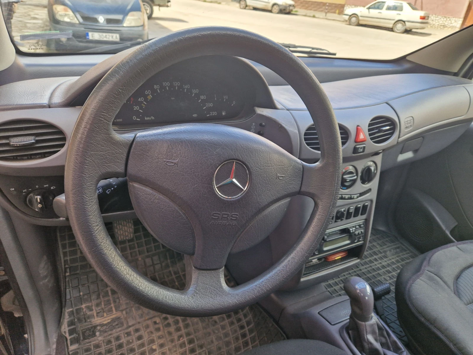 Mercedes-Benz A 140  - изображение 9