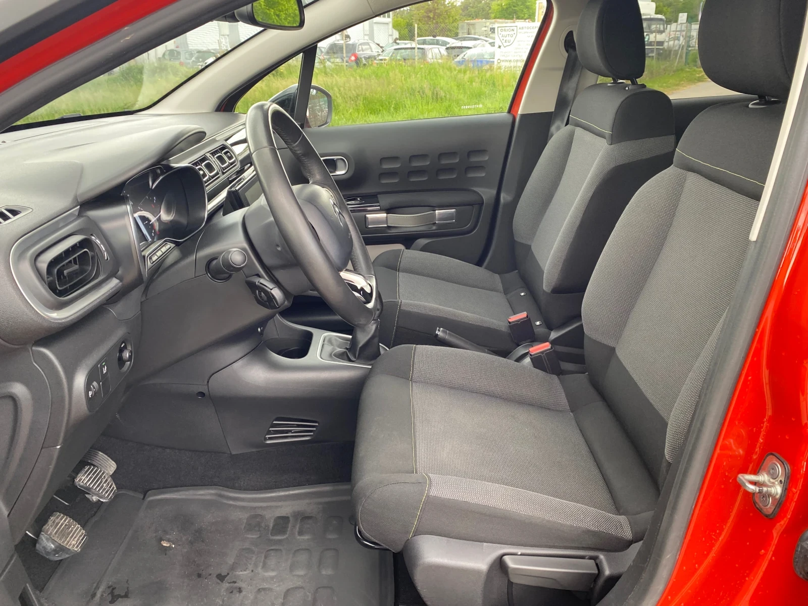 Citroen C3 1.2i | Mobile.bg   11