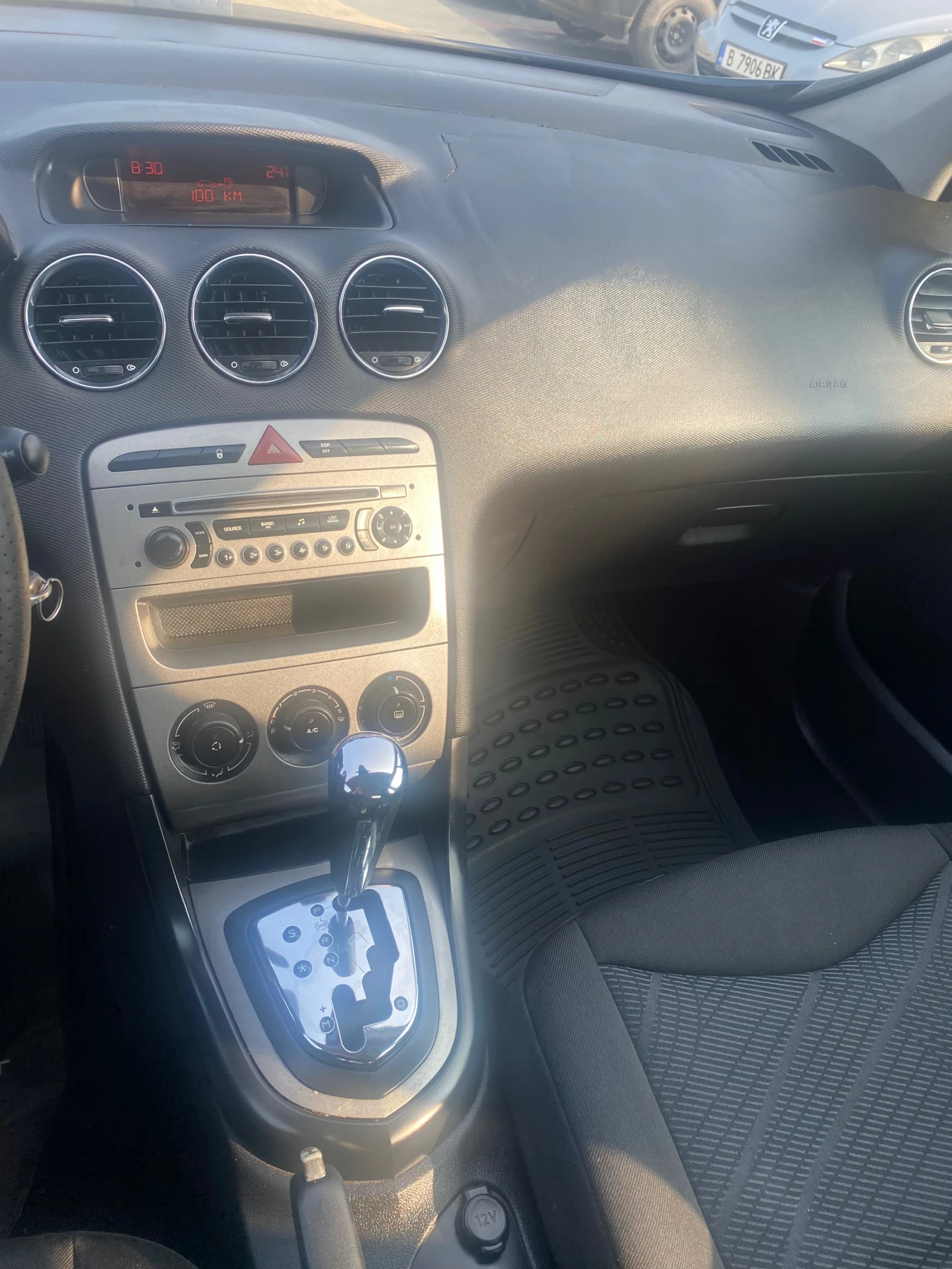 Peugeot 308  - изображение 10