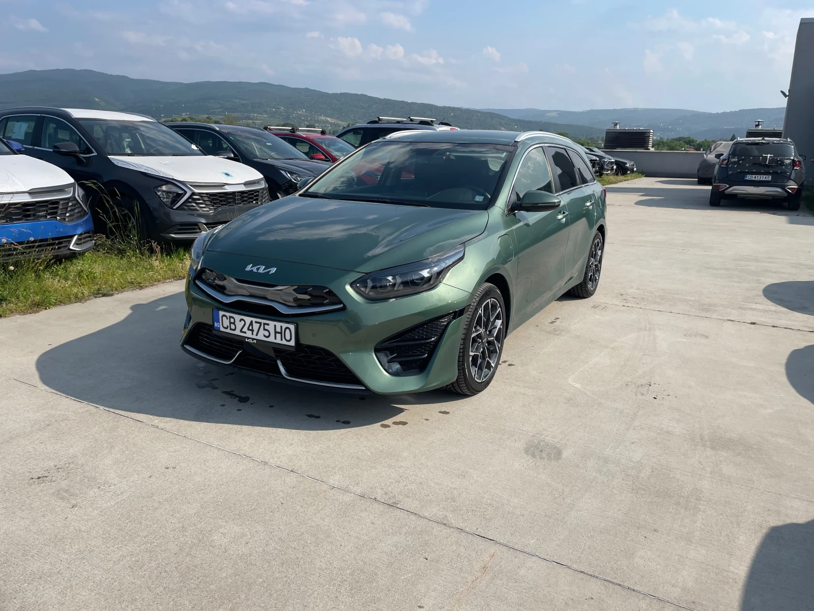 Kia Ceed 1.6 PHEV(Plug-in hybrid) - изображение 2