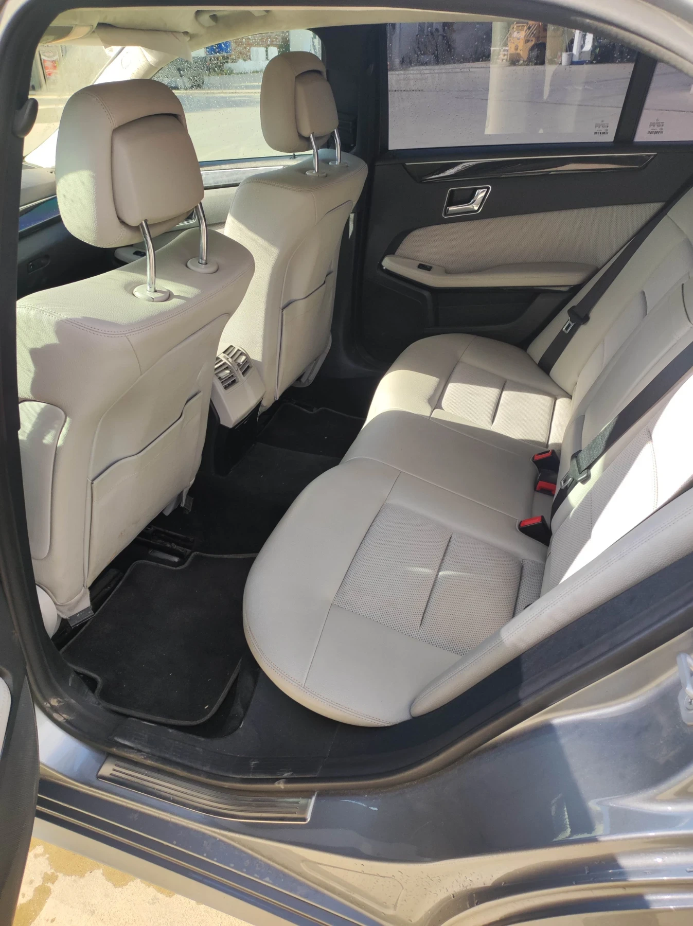 Mercedes-Benz E 350 4 matik Barter | Mobile.bg — изображение 5