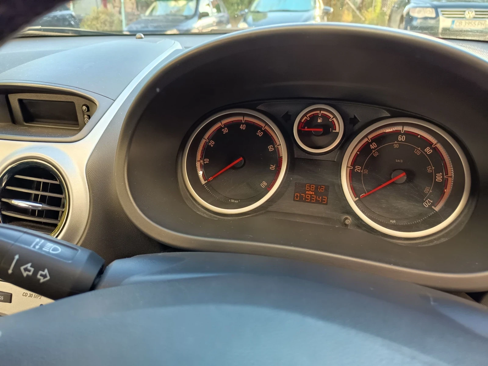 Opel Corsa D 1.4 Верига Sport - изображение 10