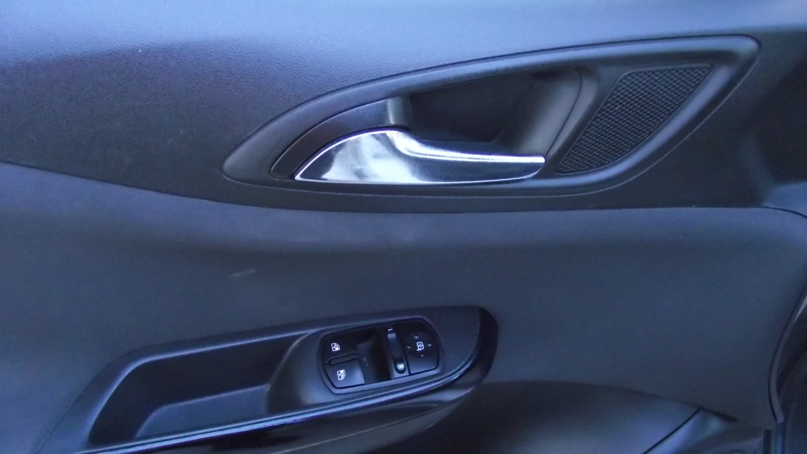 Opel Corsa 1.3.d.75.k.c..4.100. . | Mobile.bg   12