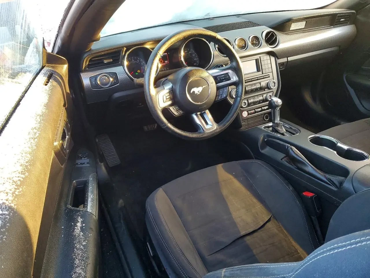 Ford Mustang, снимка 8 - Автомобили и джипове - 53811845