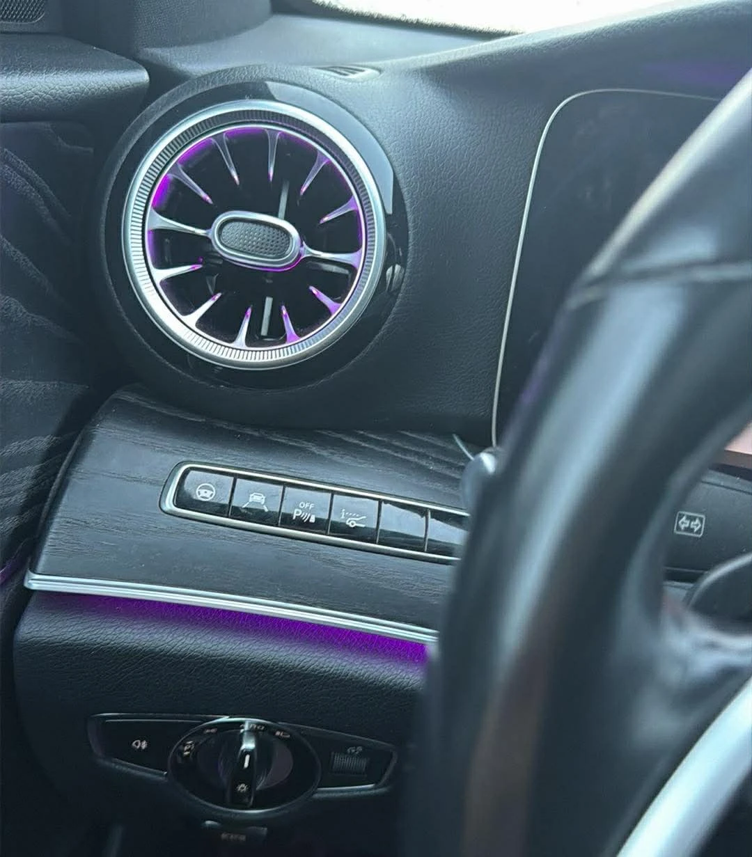 Mercedes-Benz E 450 4MATIC AMG | 440hp | AIRMATIC | FULL , снимка 8 - Автомобили и джипове - 54340683