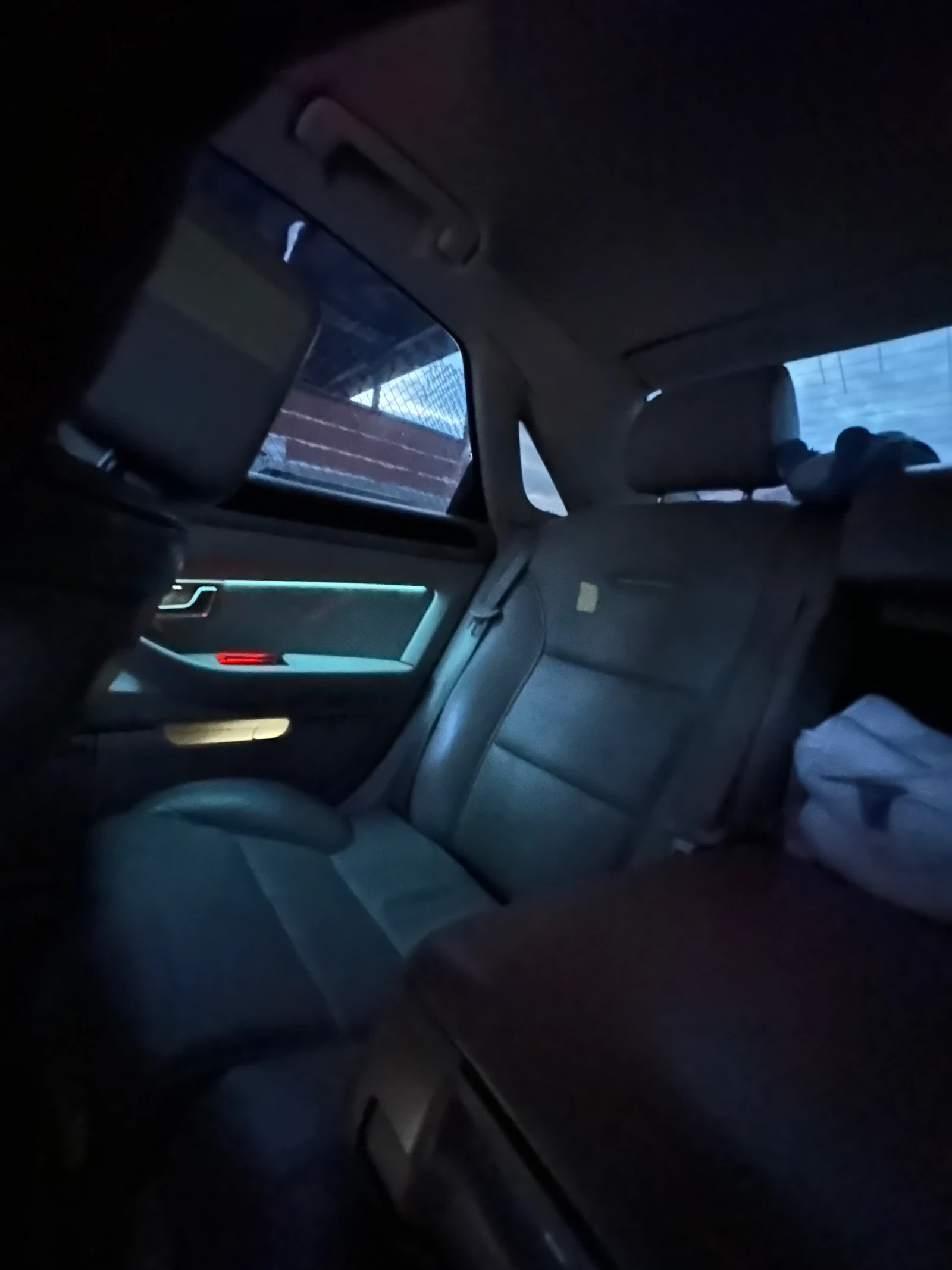 Audi A8 | Mobile.bg � ����������� 11