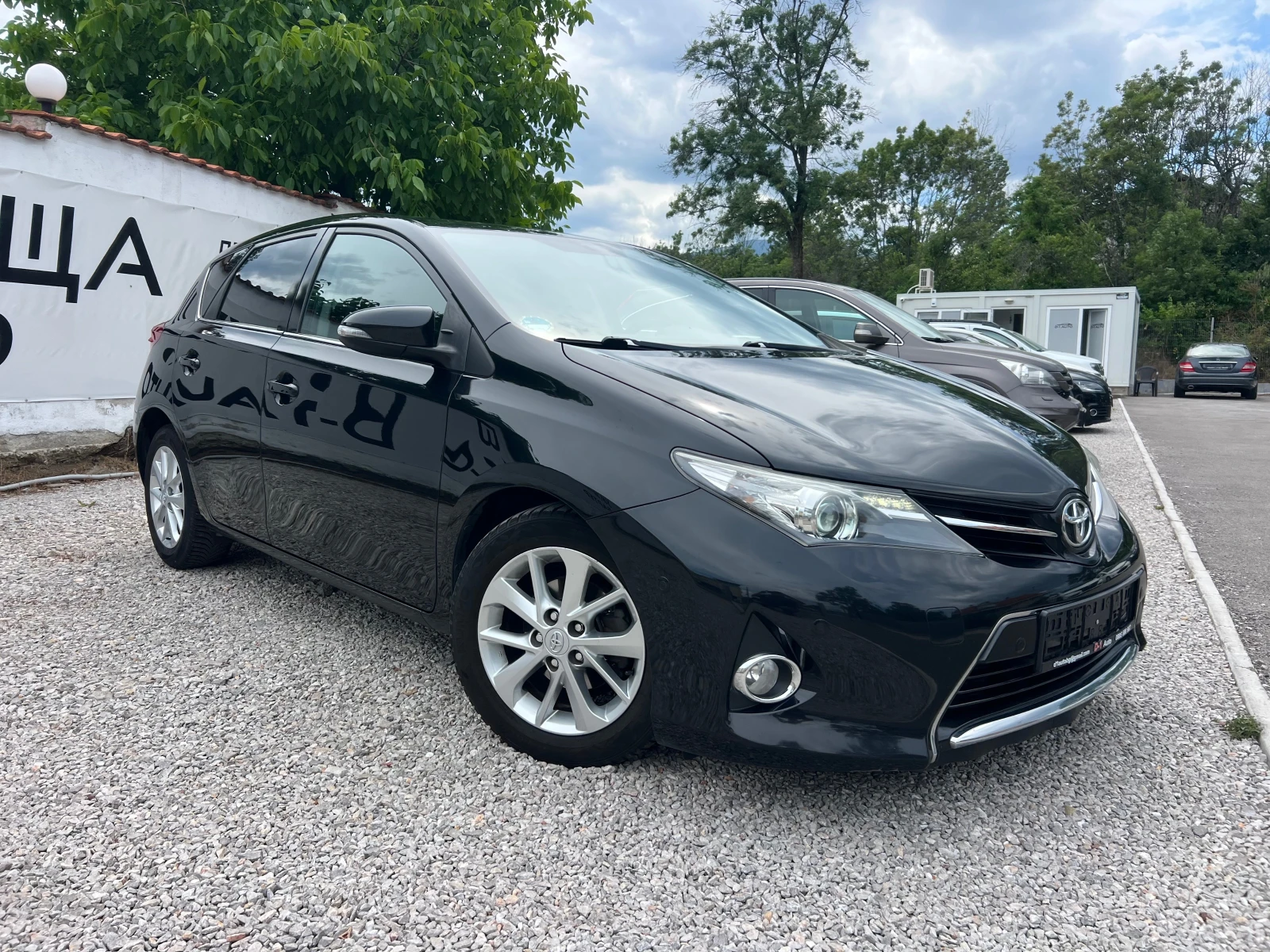 Toyota Auris 1.6-NAVI FULL