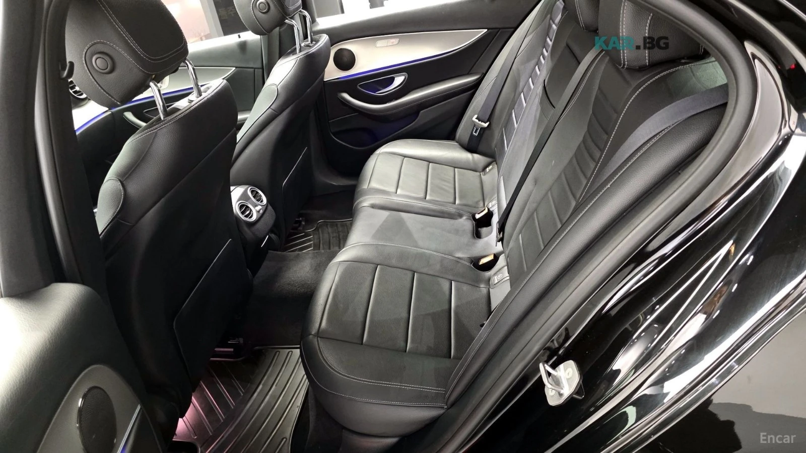 Mercedes-Benz E 200 * KEYLESS * АвтоКредит* (ЦЕНА ДО БГ), снимка 11 - Автомобили и джипове - 55051370