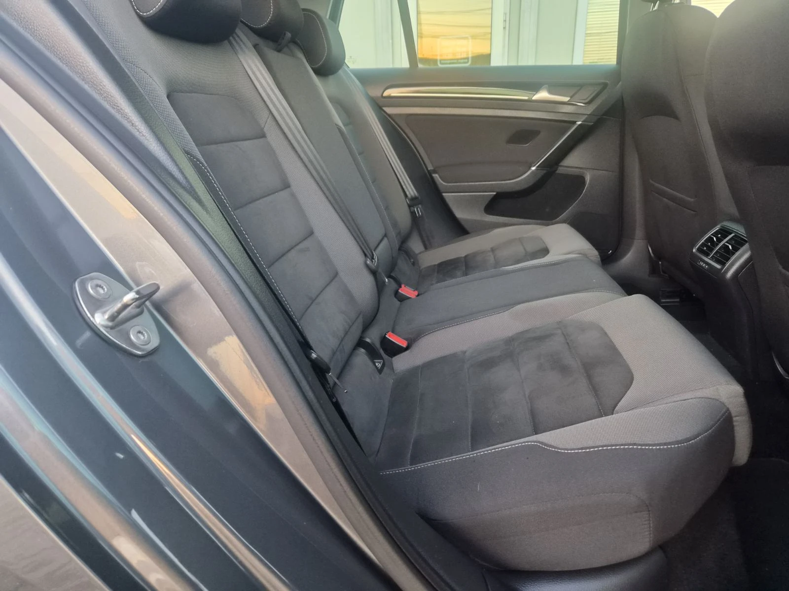VW Golf 7.5-2.0d-150кс-DSG-DIGITAL COCKPIT-215000км-LED, снимка 13 - Автомобили и джипове - 55534550