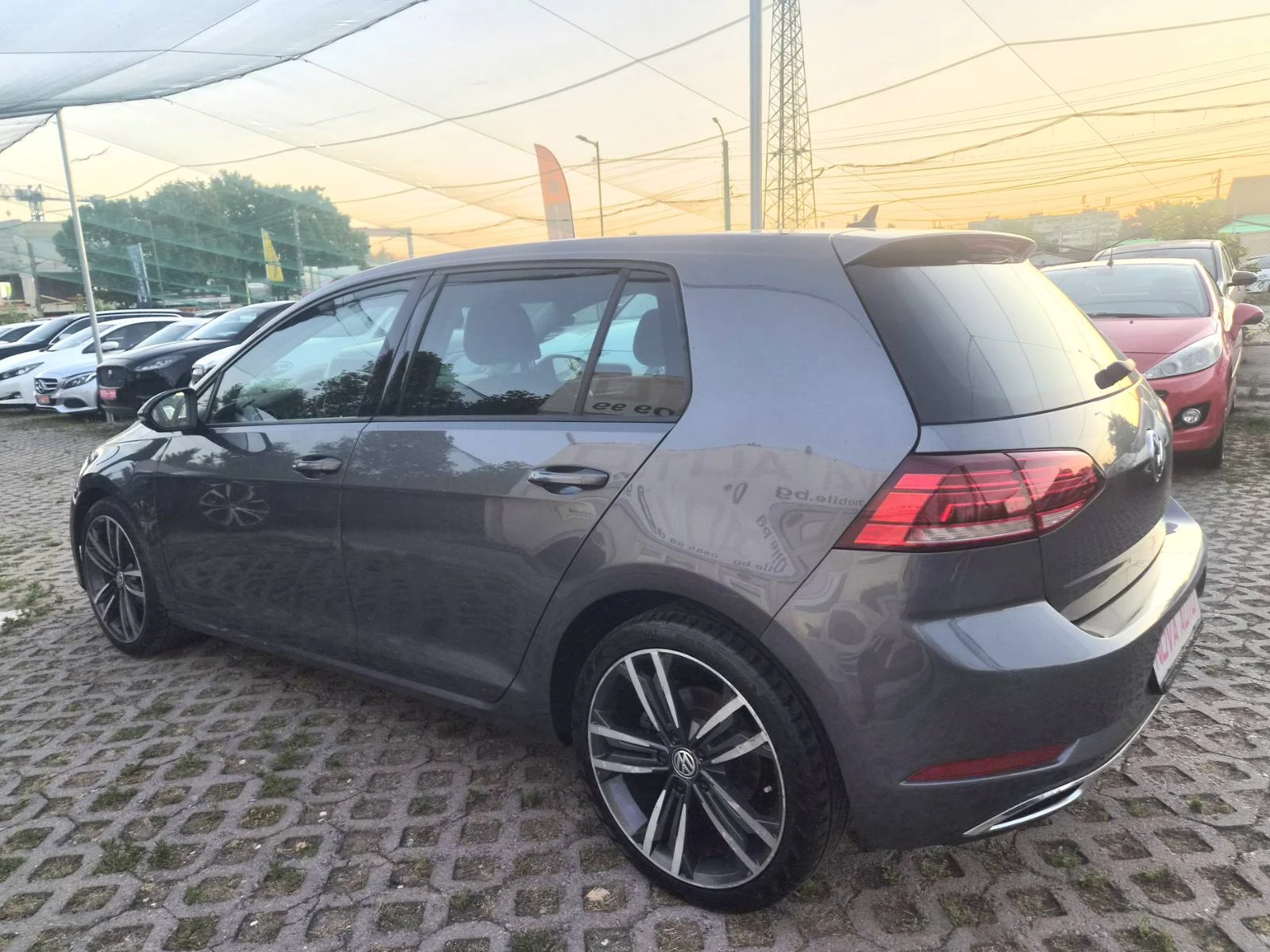 VW Golf 7.5-2.0d-150кс-DSG-DIGITAL COCKPIT-215000км-LED, снимка 2 - Автомобили и джипове - 55534550