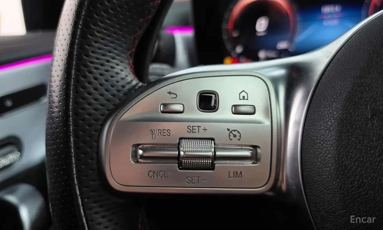 Mercedes-Benz CLA 250 CLA250 4MATIC, снимка 17 - Автомобили и джипове - 55787318