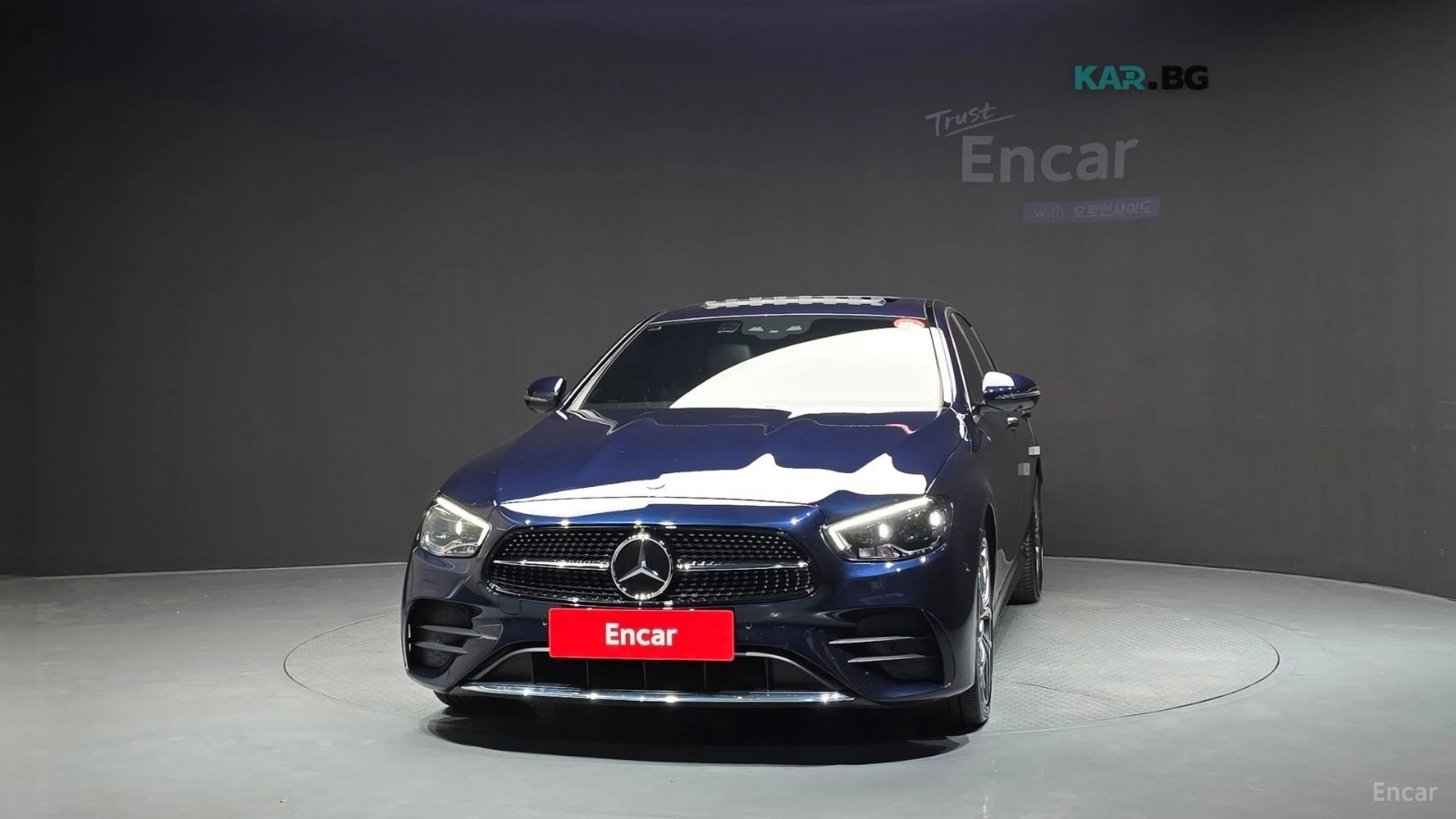Mercedes-Benz E 220 d* 4MATIC* AMG-LINE* DISTRONIC* 360* КАМЕРА* ХЕДЪП, снимка 2 - Автомобили и джипове - 55787379