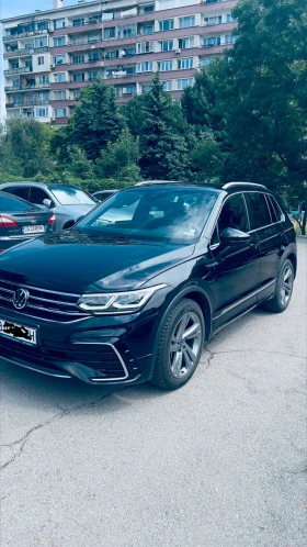 VW Tiguan R-Line 2.0 TSI 4Motion DSG 245 кс от 1-ви собствен, снимка 3