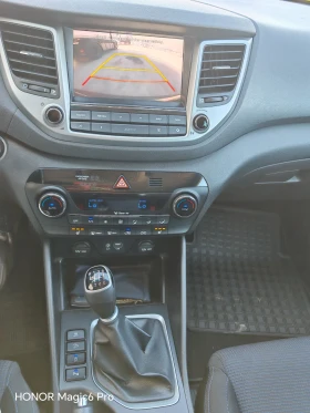 Hyundai Tucson 1.7CRDI 16V, Xpossible, ЕВРО-6В, КАМЕРА, НАВИ - 10900 € / 21318.55 лв. - 39389770 10