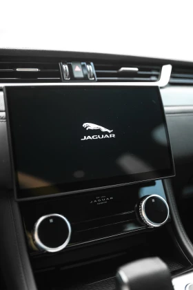 Jaguar F-PACE SVR - 59900 € - 50789557 8