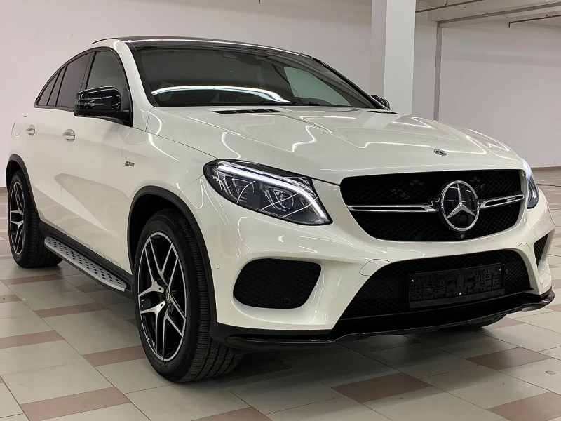 Mercedes-Benz GLE 43 AMG * PANO* Distr* CARBON* 360cam* harman* Obduh* KeyL, снимка 3 - Автомобили и джипове - 47514563