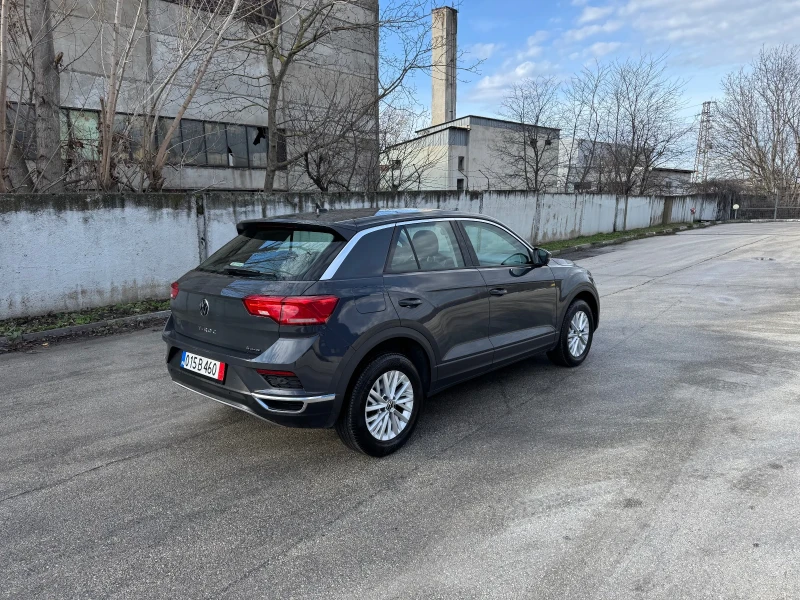 VW T-Roc 2.0TDI-150kc DSG 4x4, снимка 5 - Автомобили и джипове - 48536447