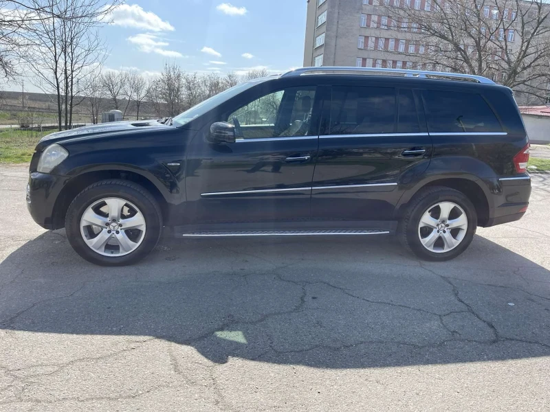 Mercedes-Benz GL 350, снимка 3 - Автомобили и джипове - 48590388