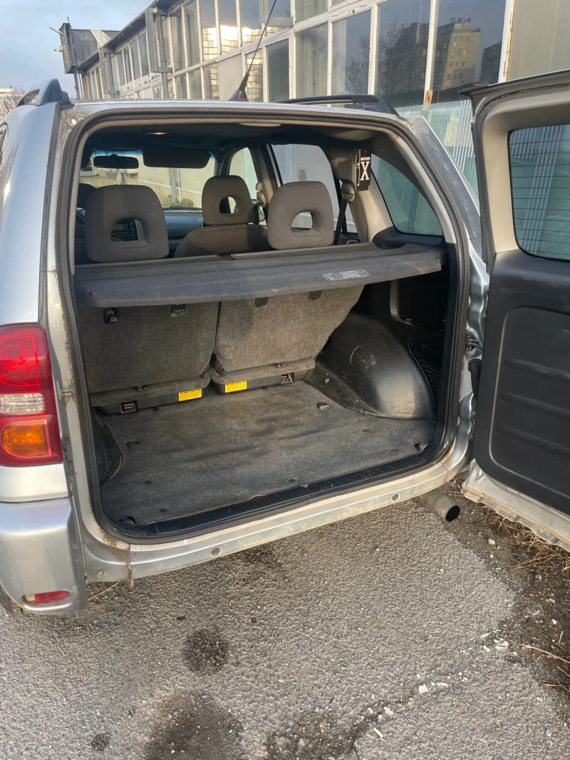 Toyota Rav4 2.0 D4D 116кс, снимка 7 - Автомобили и джипове - 52624922