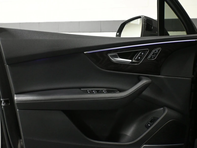 Audi Q7 * Technik S Line HUD B&O 360CAM Cooled Seats Ambie, снимка 12 - Автомобили и джипове - 52999357