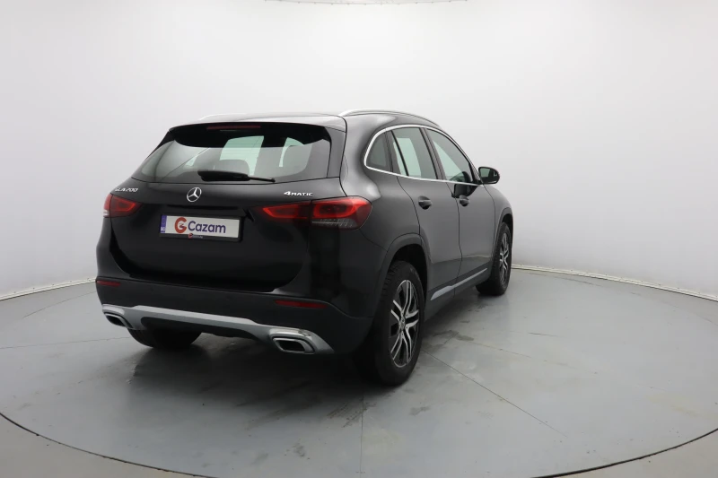Mercedes-Benz GLA 200, снимка 6 - Автомобили и джипове - 53512120