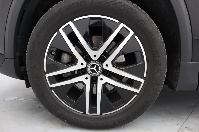 Mercedes-Benz GLA 200, снимка 8 - Автомобили и джипове - 53512120