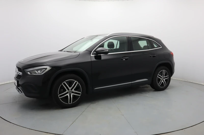 Mercedes-Benz GLA 200, снимка 5 - Автомобили и джипове - 53512120