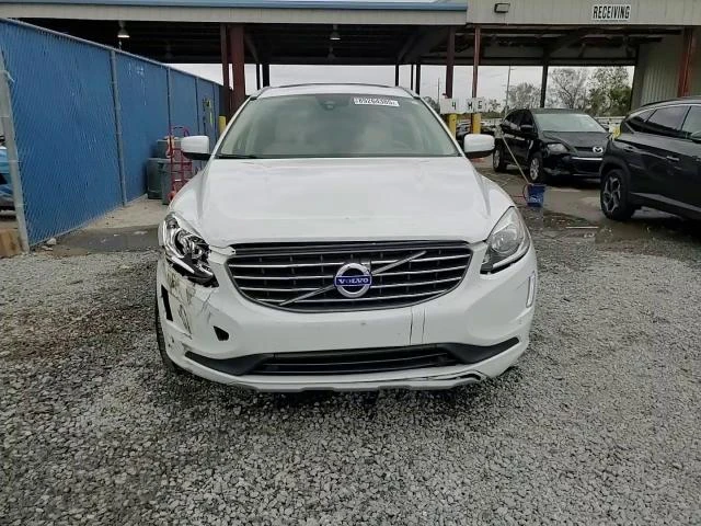 Volvo XC60 2.0L 4 Front-wheel Drive, снимка 9 - Автомобили и джипове - 49184878