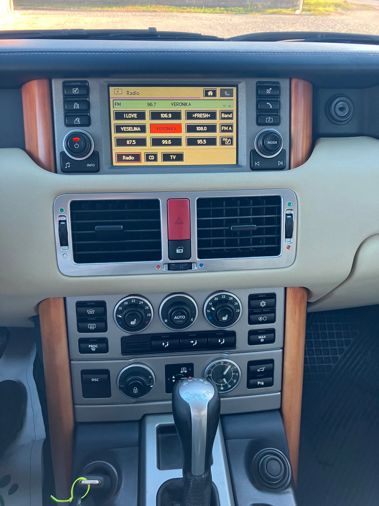 Land Rover Range rover  4.4 V8  | Mobile.bg   12