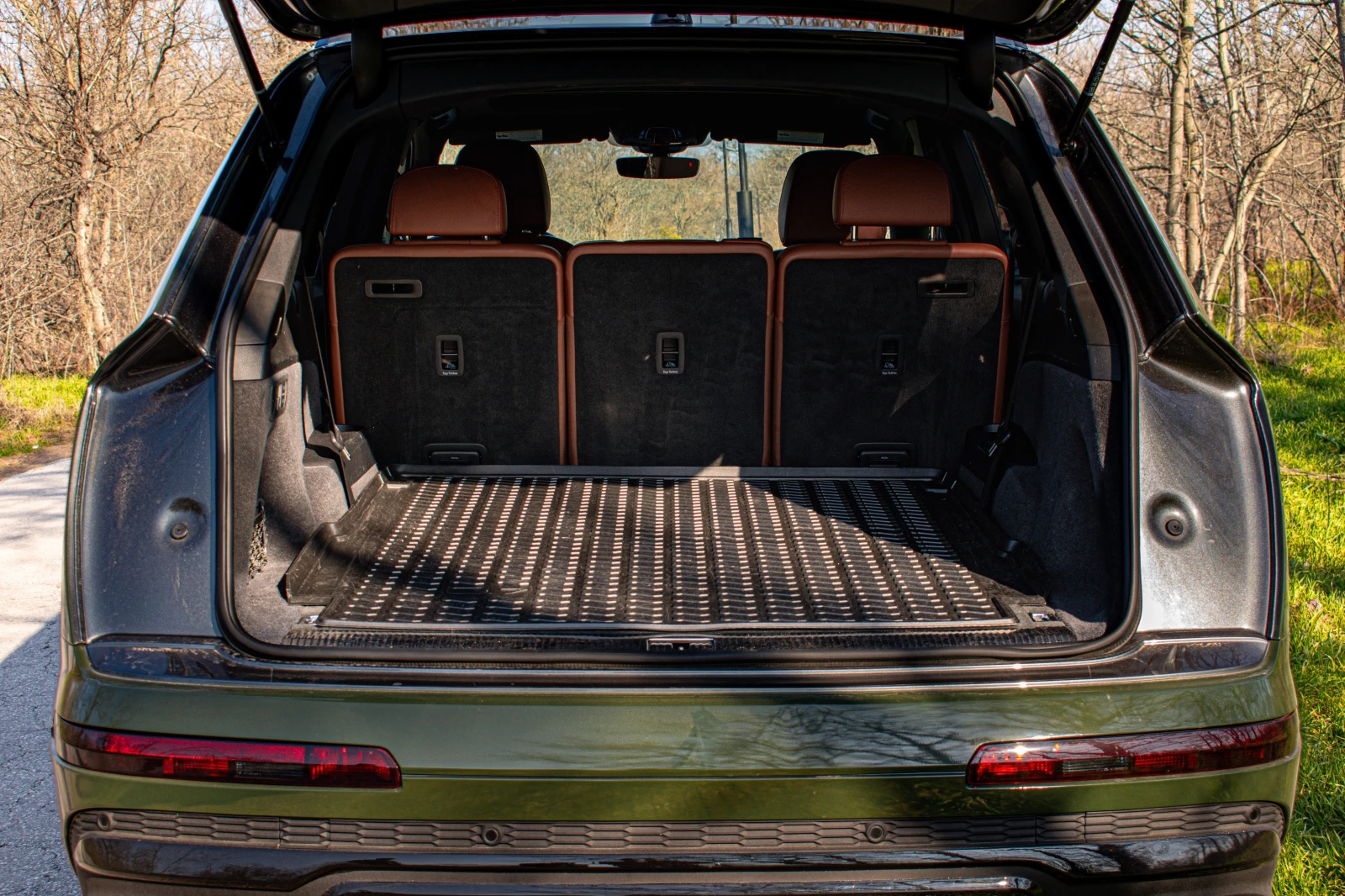 Audi Q7 55TFSI Quattro S-line 7места | B&O | HUD | , снимка 14 - Автомобили и джипове - 53832289