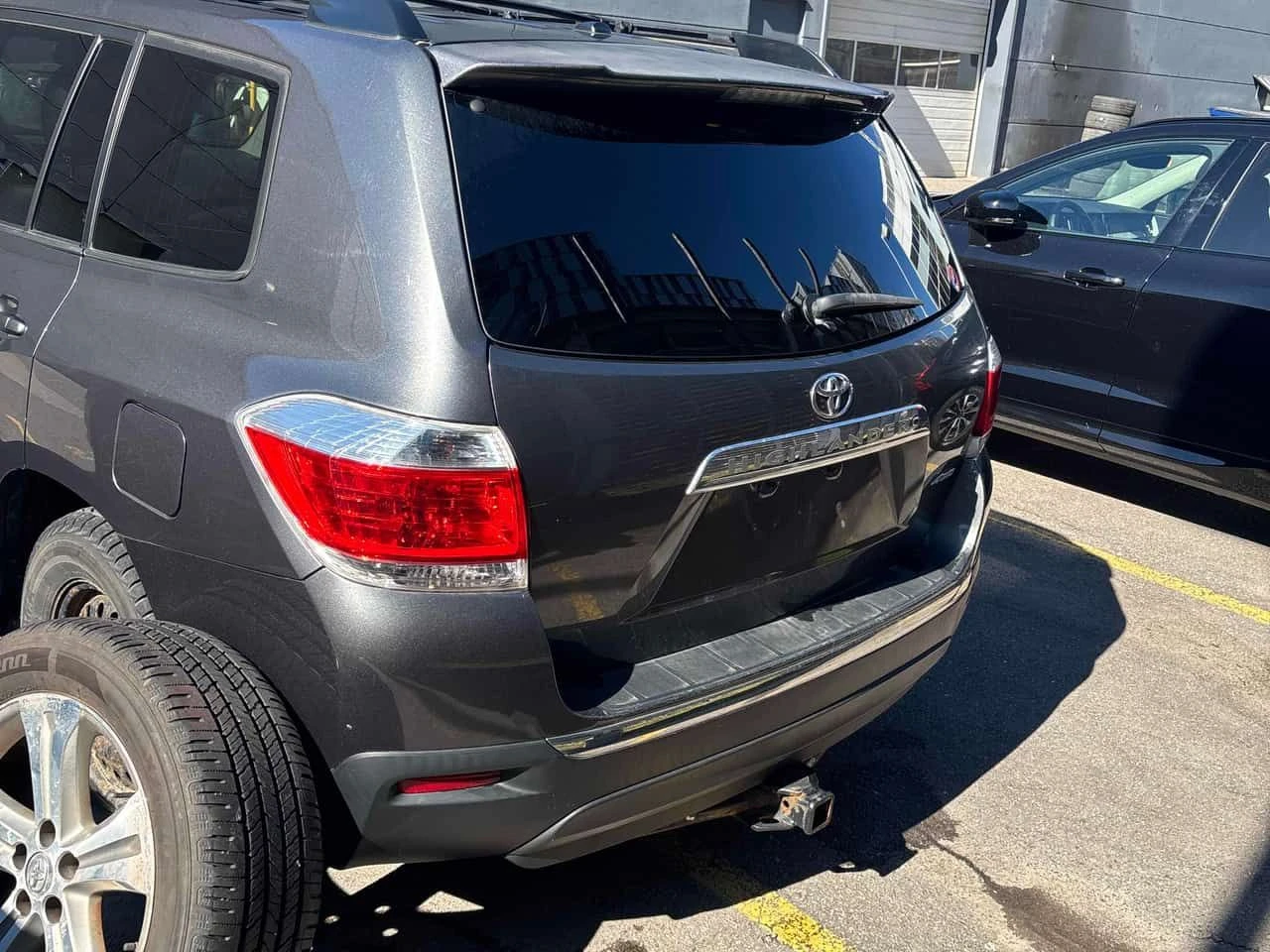Toyota Highlander  4WD | 3.5L | PANO | ЗАДНА КАМЕРА , снимка 5 - Автомобили и джипове - 54608501