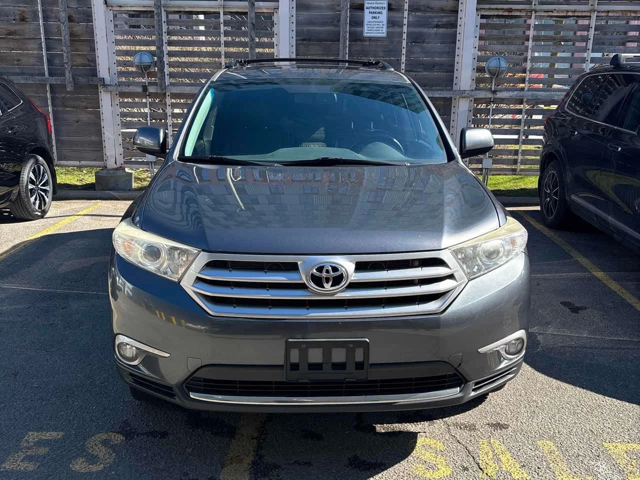 Toyota Highlander  4WD | 3.5L | PANO | ЗАДНА КАМЕРА , снимка 3 - Автомобили и джипове - 54608501