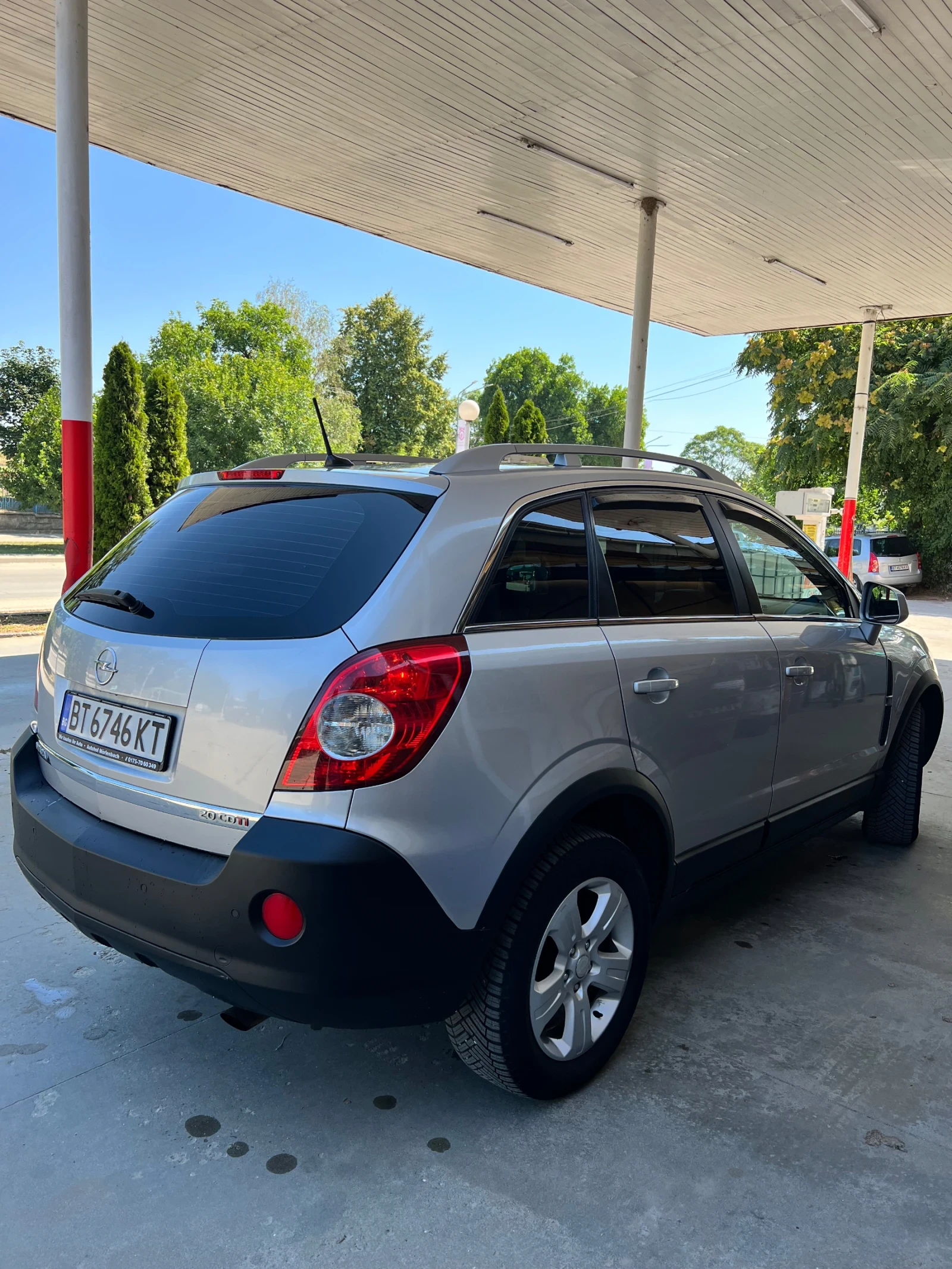 Opel Antara, снимка 7 - Автомобили и джипове - 55486166