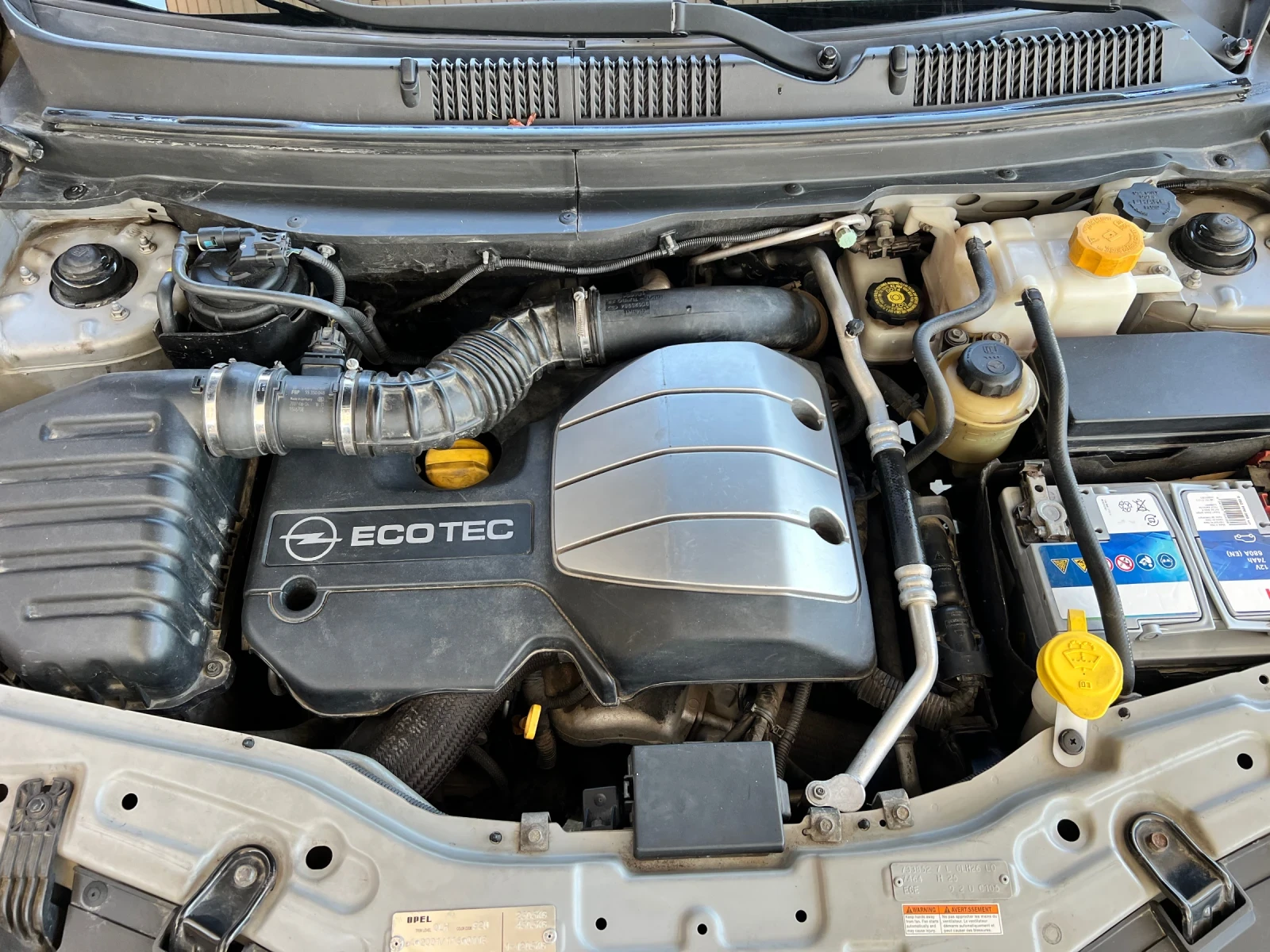 Opel Antara, снимка 13 - Автомобили и джипове - 55486166