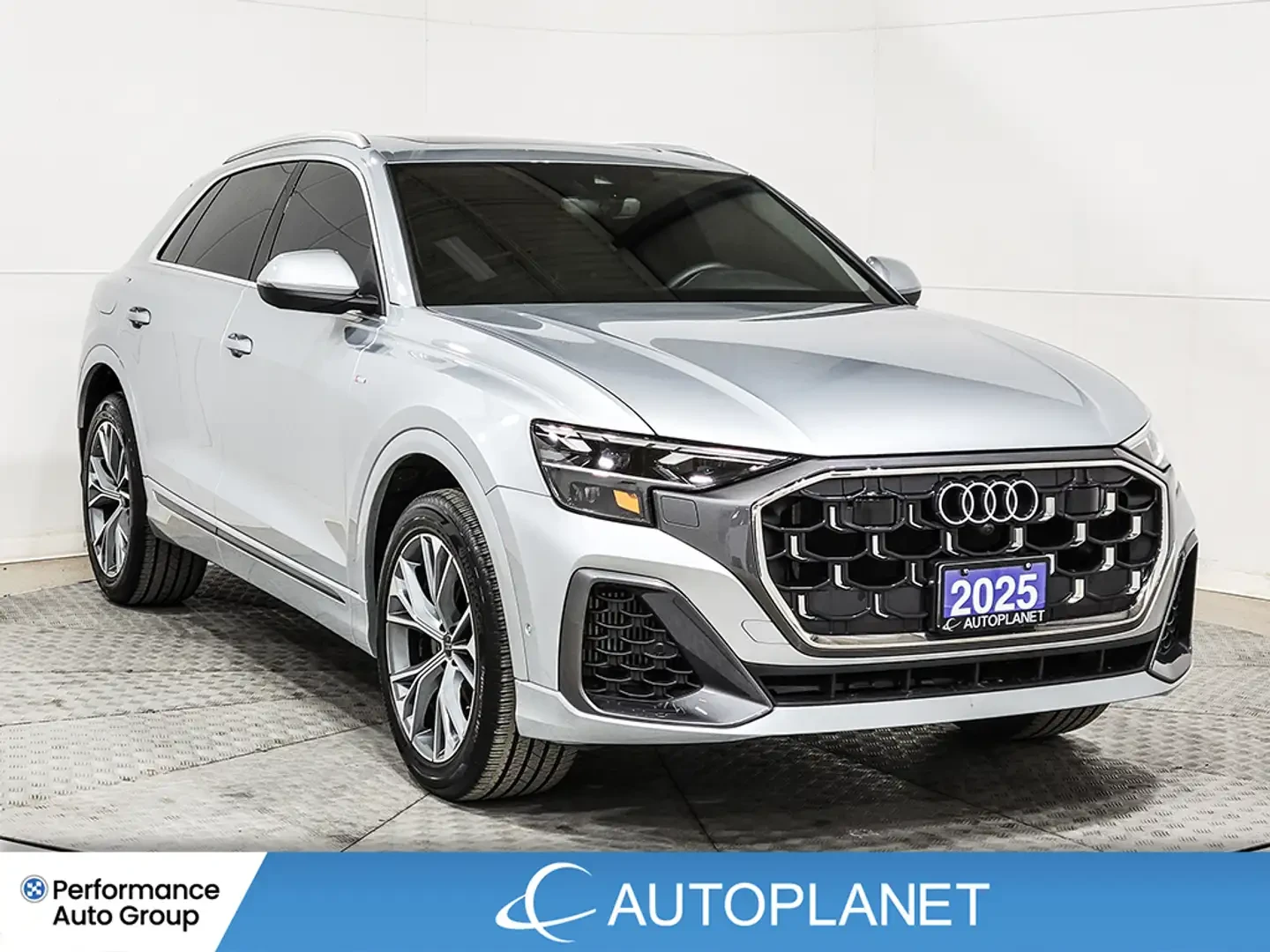 Audi Q8 55TFSI* MATRIX* S* LINE* ОБДУХВАНЕ* ДИСТРОНИК* , снимка 3 - Автомобили и джипове - 55787610