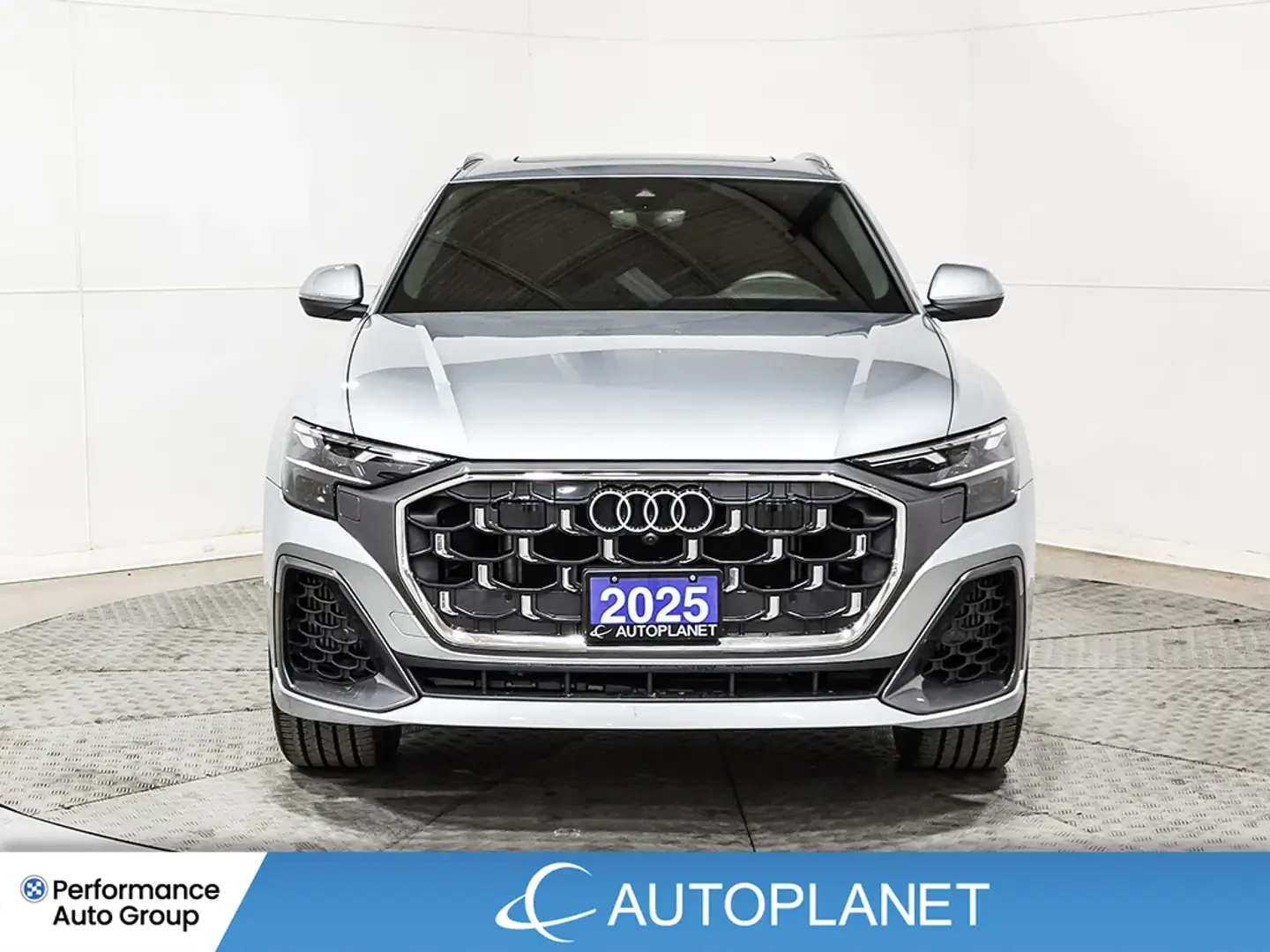 Audi Q8 55TFSI* MATRIX* S* LINE* ОБДУХВАНЕ* ДИСТРОНИК* , снимка 2 - Автомобили и джипове - 55787610