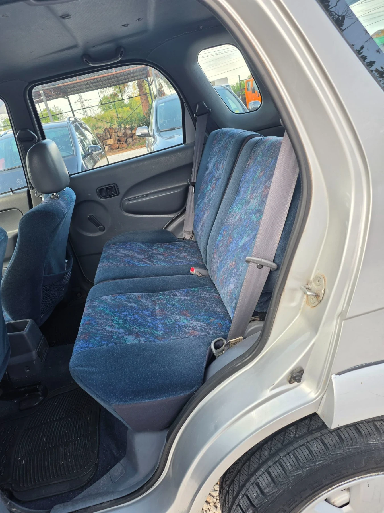Daihatsu Terios 1.3, 87к.с., снимка 8 - Автомобили и джипове - 56309252